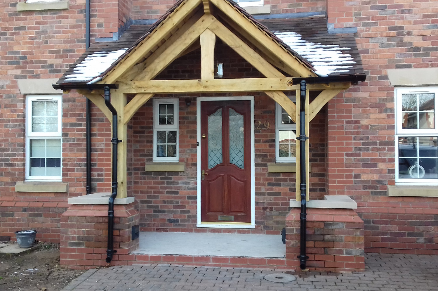 Oak Frame Porch Recessed Doorway Feature Truss Pediment Cast 