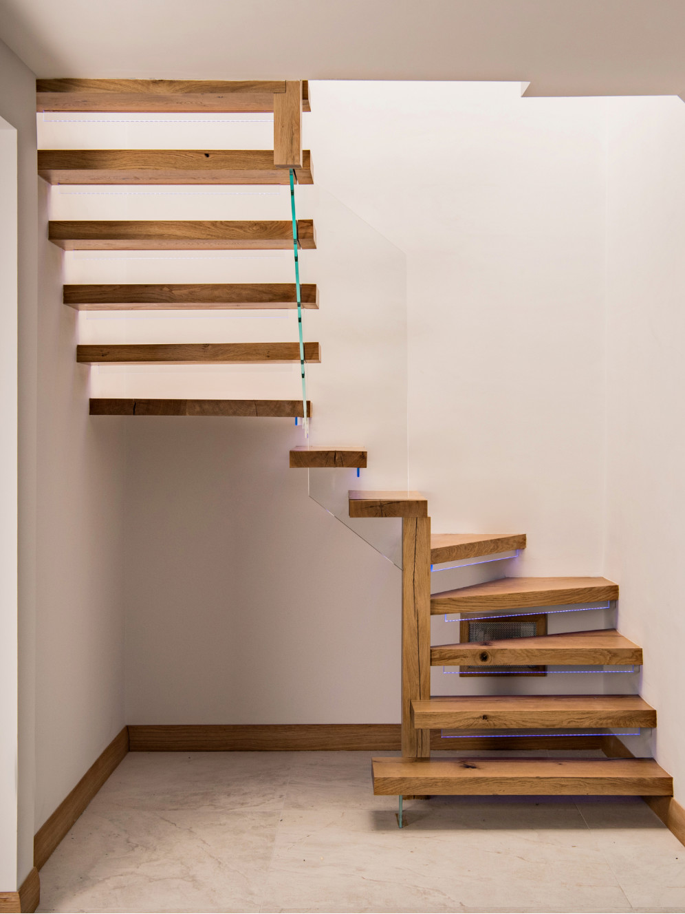 Floating staircase, oak glass design, modern LED lighting, Oak Carpentry, Lancs, 2021