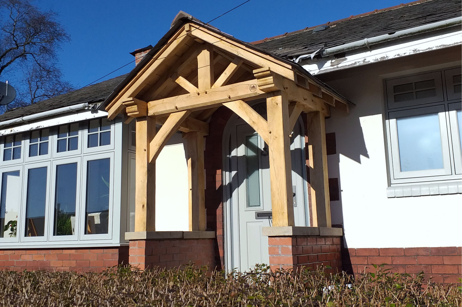 Porch, oak frame, unique design, bungalow front door, Bolton, Project by Oak Carpentry, Lancs, 2021