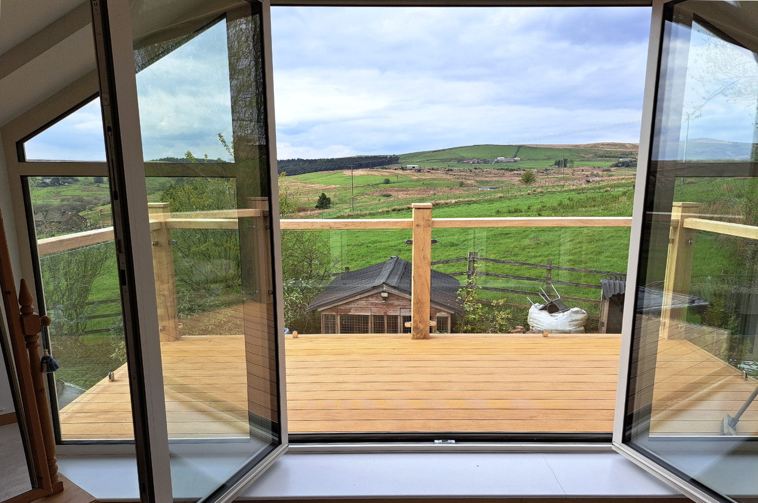 Oak framed balcony, built into farmhouse walls, moorland views, Darwin Hill Tower, 2023